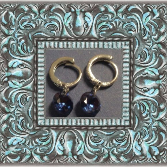 925 Sterling Silver Dangle Earrings With September Birthstone Crystal - Picture 1 of 1